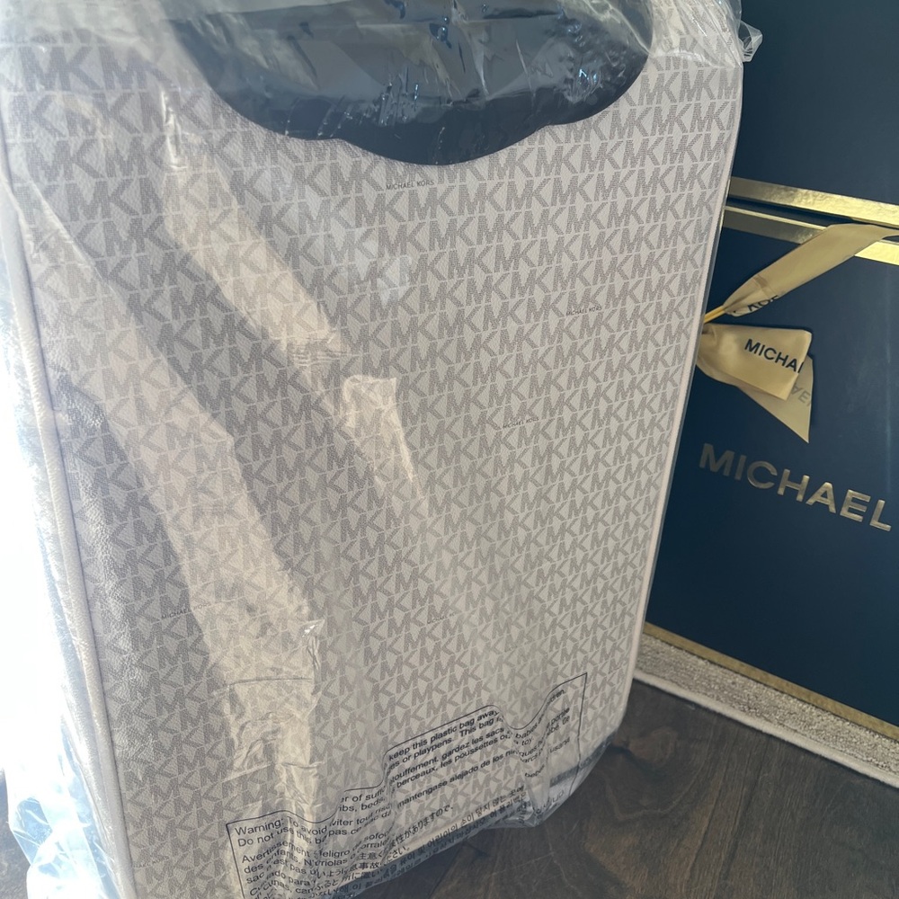 Jet set Michael Kors - Picture 4 of 5